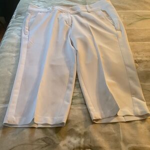 Pebble Beach Women's Cream Capris